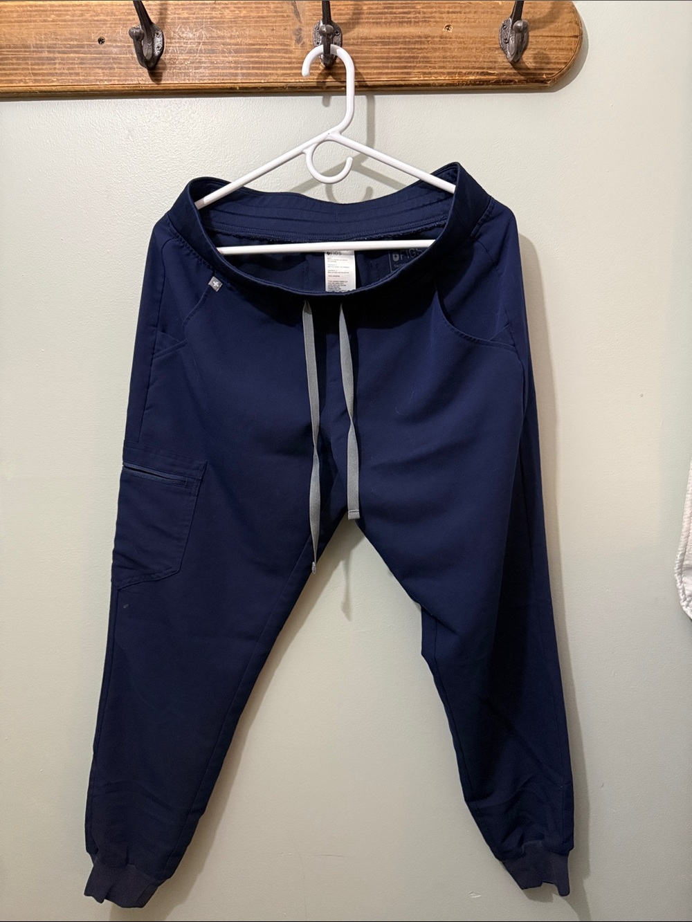Figs Navy Women's Drawstring Joggers with Side Pocket